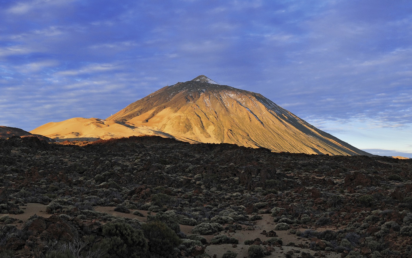 Rukovodstvo-po-voshozhdeniyu-na-vulkan-Tejde-na-Tenerife